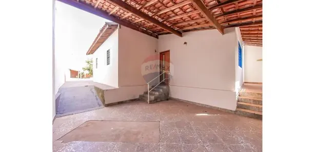 Casa com 3 Quartos à venda, 111m² no Centro, Araras