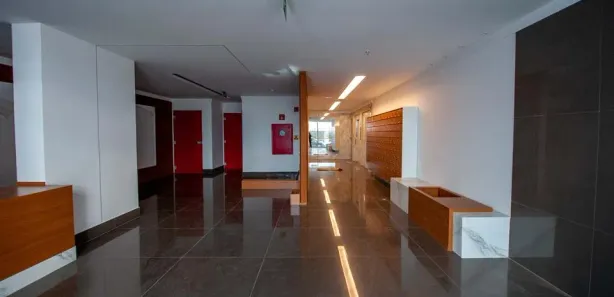 Sala Comercial à venda, 29m² no Taguatinga Centro, Brasília