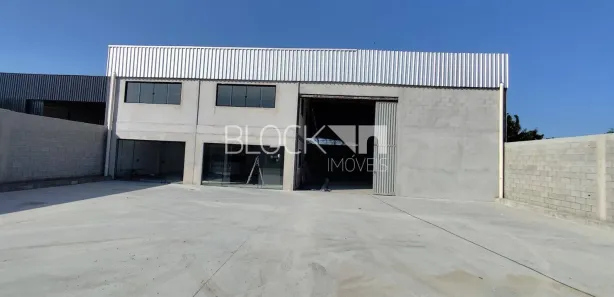Galpão/Depósito/Armazém para alugar, 1500m² no Recreio dos Bandeirantes, Rio de Janeiro