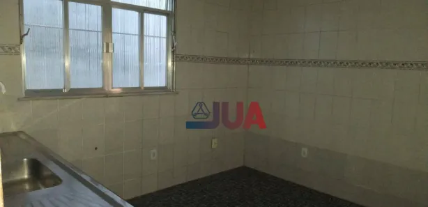 Casa com 2 Quartos para alugar, 54m² no Centro, Nova Iguaçu