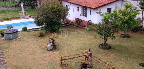 Fazenda/Sítio com 3 Quartos à venda, 135m² no centro, Biritiba Mirim