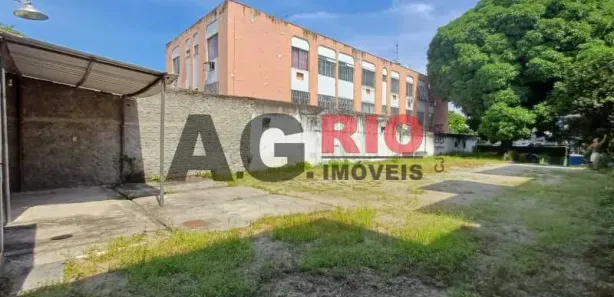 Ponto Comercial para alugar, 500m² no Oswaldo Cruz, Rio de Janeiro
