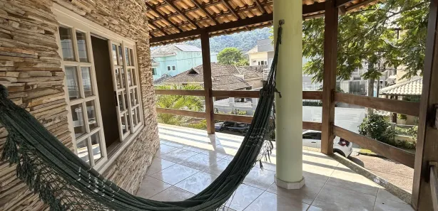 Casa de Condomínio com 3 Quartos para alugar, 250m² no Campo Grande, Rio de Janeiro
