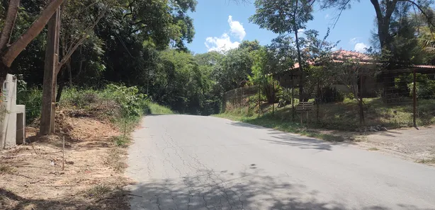 Lote/Terreno à venda, 360m² no Centro, São José da Lapa
