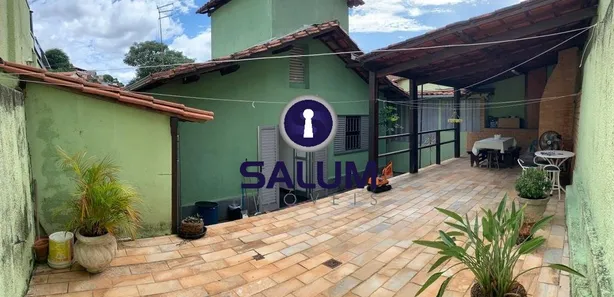 Casa com 5 Quartos à venda, 230m² no Ipê, Belo Horizonte
