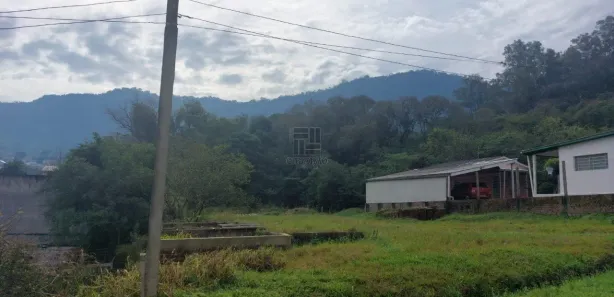 Lote/Terreno à venda, 1456m² no Nossa Senhora do Perpétuo Socorro, Santa Maria
