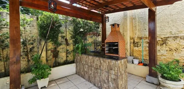 Sobrado com 5 Quartos à venda, 542m² no Aleixo, Manaus