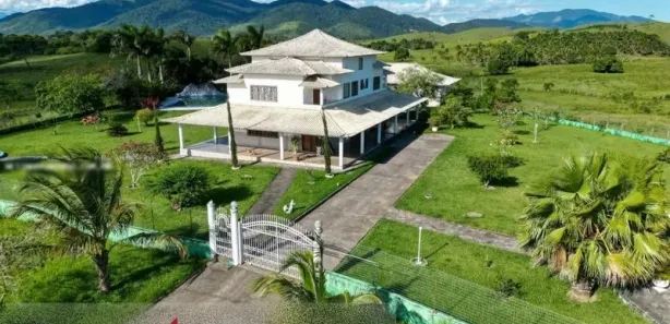 Fazenda/Sítio com 4 Quartos à venda, 112000m² no Zona Rural, Tanguá