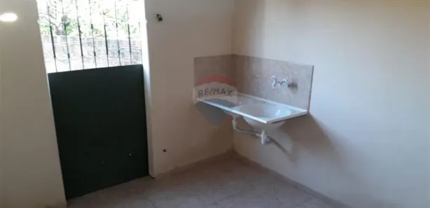 Casa com 2 Quartos para alugar, 60m² no Potengi, Natal