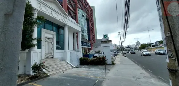 Ponto Comercial para alugar, 560m² no Pituba, Salvador