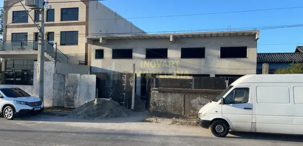 Prédio Residencial para alugar, 160m² no Centro, São Pedro da Aldeia