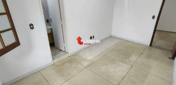 Imóvel Comercial com 2 Quartos para alugar, 90m² no Santa Tereza, Belo Horizonte