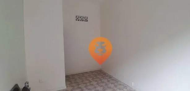 Ponto Comercial para alugar, 12m² no Santa Efigênia, Belo Horizonte