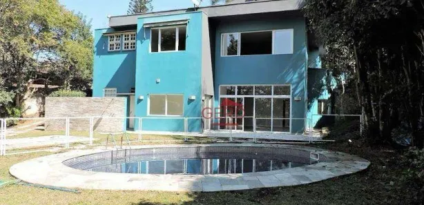 Casa com 6 Quartos para venda ou aluguel, 550m² no Jardim Marilu, Carapicuíba