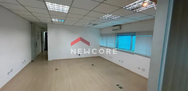 Sala Comercial à venda, 60m² no Vila Bocaina, Mauá