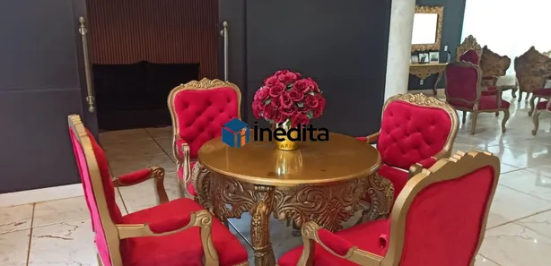 Sobrado com 5 Quartos para alugar, 550m² no Jardins Paris, Goiânia