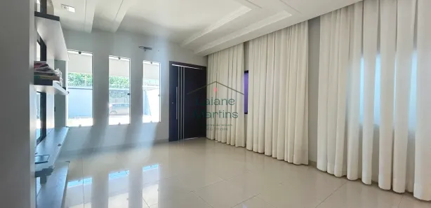 Casa com 4 Quartos para alugar, 240m² no Plano Diretor Sul, Palmas