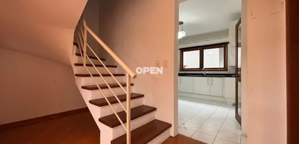 Casa de Condomínio com 3 Quartos para alugar, 117m² no Igara, Canoas