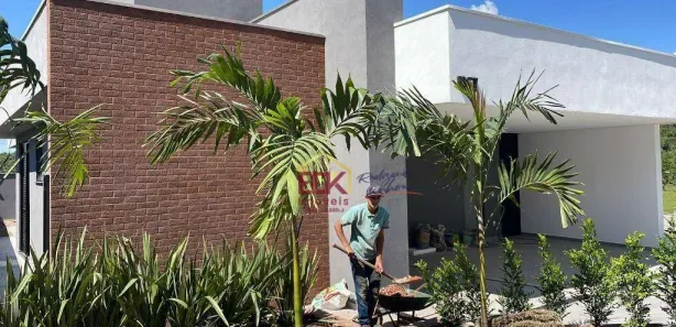 Casa de Condomínio com 3 Quartos para venda ou aluguel, 179m² no Loteamento Residencial Fazenda Casa Grande, Taubaté