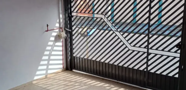 Casa com 3 Quartos para alugar, 186m² no Parque São Luís, Taubaté