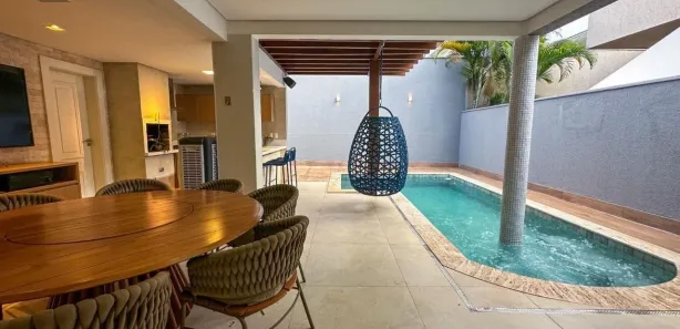 Sobrado com 4 Quartos para alugar, 340m² no Jardins Valência, Goiânia