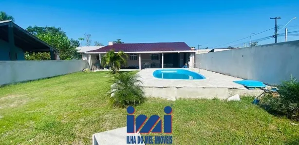Casa com 3 Quartos à venda, 90m² no Saint Etiene, Matinhos