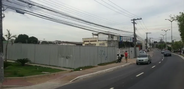 Lote/Terreno para venda ou aluguel, 13000m² no Chapada, Manaus