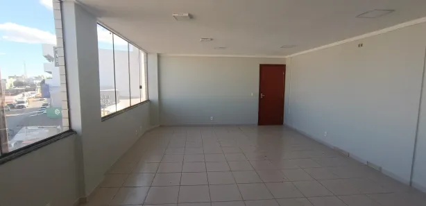 Sala Comercial para alugar, 45m² no Valparaiso I - Etapa A, Valparaíso de Goiás