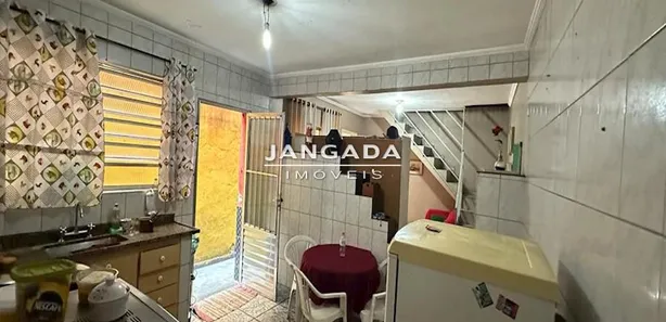 Sobrado com 4 Quartos à venda, 150m² no Parque Jandaia, Carapicuíba