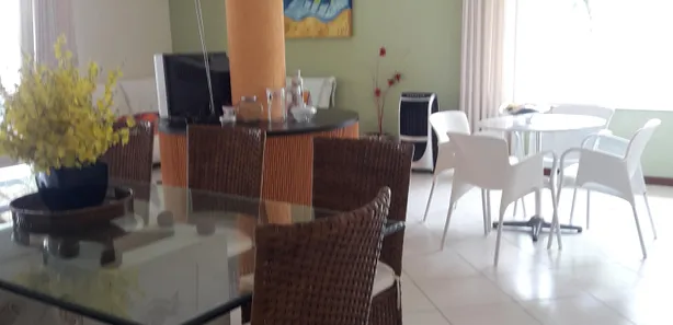 Casa com 5 Quartos para venda ou aluguel, 200m² no , Vera Cruz