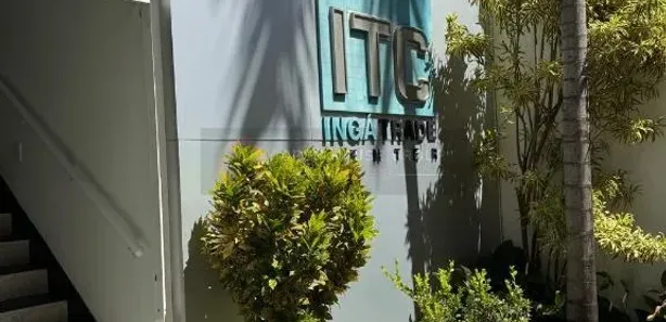 Sala Comercial à venda, 32m² no Ingá, Niterói