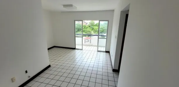 Apartamento com 3 Quartos para alugar, 77m² no Stiep, Salvador