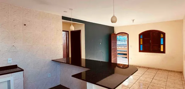 Casa com 2 Quartos para alugar, 75m² no Peró, Cabo Frio