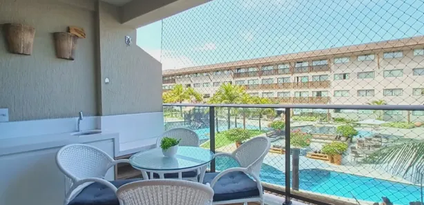 Apartamento com 3 Quartos à venda, 72m² no Maracaipe, Ipojuca