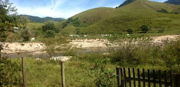 Fazenda/Sítio com 3 Quartos à venda, 1600m² no Trapiche, Macaé