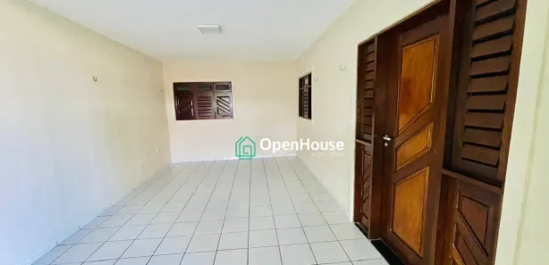 Casa com 3 Quartos para alugar, 185m² no Candelária, Natal