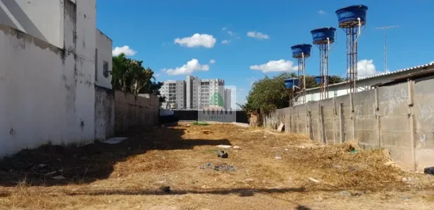 Lote/Terreno para alugar, 10m² no Boa Vista, Anápolis