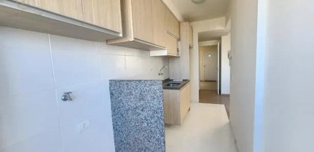 Apartamento com 3 Quartos para venda ou aluguel, 71m² no Aurora, Londrina