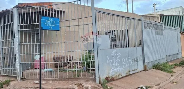 Casa com 5 Quartos à venda, 180m² no Samambaia Sul, Brasília