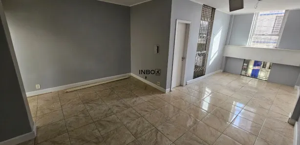 Sala Comercial para alugar, 29m² no Centro, Bento Gonçalves