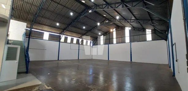 Galpão/Depósito/Armazém para alugar, 525m² no Boa Esperança, Santa Luzia
