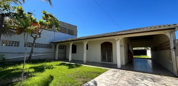 Casas à venda em Pontal do Paraná, PR - Viva Real