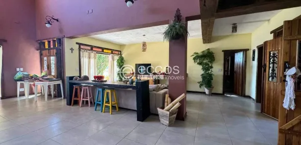 Casa de Condomínio com 4 Quartos à venda, 450m² no , Inhaúma