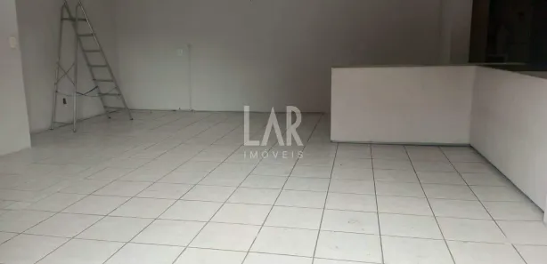 Ponto Comercial para alugar, 40m² no Heliópolis, Belo Horizonte
