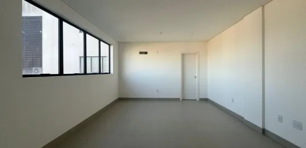 Sala Comercial para alugar, 31m² no Centro, Canoas