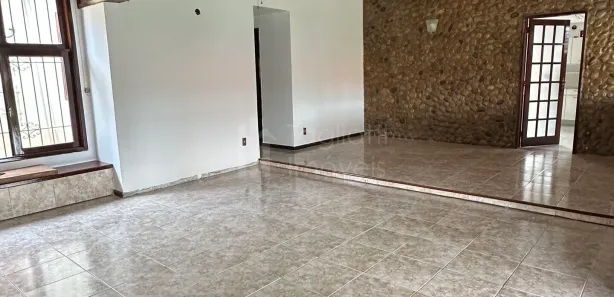 Casa com 4 Quartos para alugar, 227m² no Centro (Iguabinha), Araruama