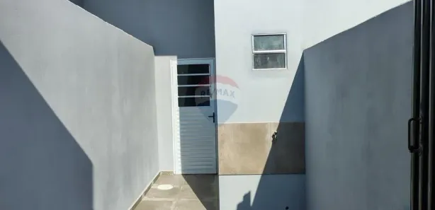 Kitnet com 1 Quarto para alugar, 25m² no Parque Residencial Rossetti, Cosmópolis