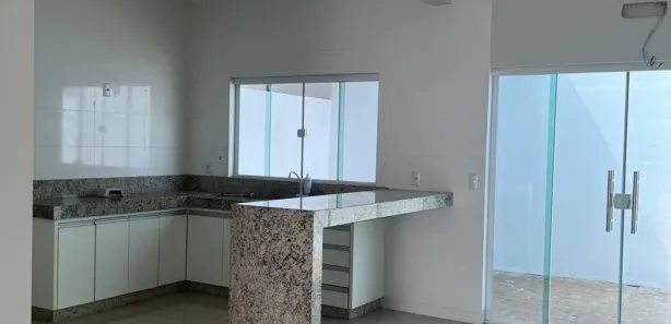 Casa de Condomínio com 3 Quartos para alugar, 130m² no Plano Diretor Sul, Palmas
