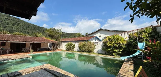 Casa de Condomínio com 4 Quartos à venda, 1455m² no Pitangueiras, Guarujá