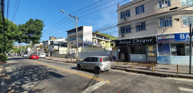 Lote/Terreno para venda ou aluguel, 10m² no Vila Valqueire, Rio de Janeiro